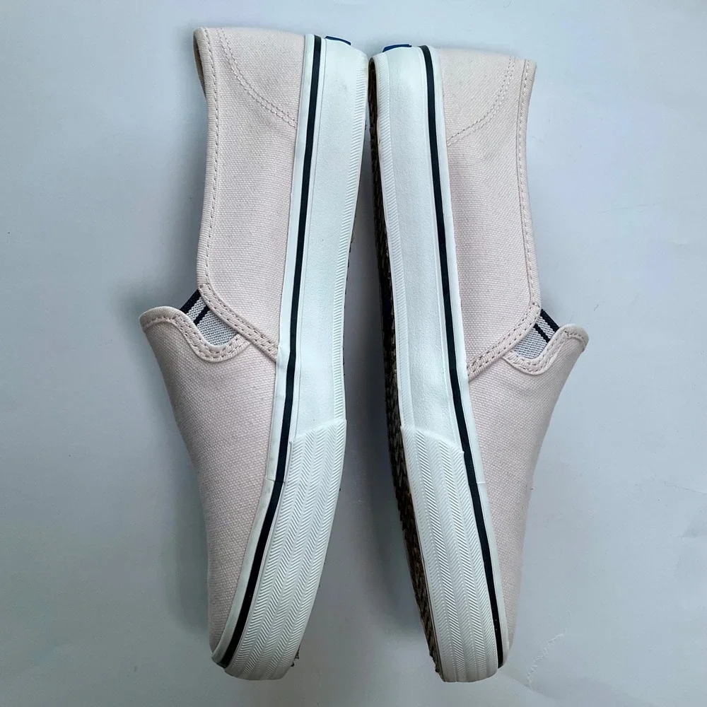 Keds Double Decker Pink Canvas Slip On Sneakers WF67490 Womens 8.5 Softerra NWOT